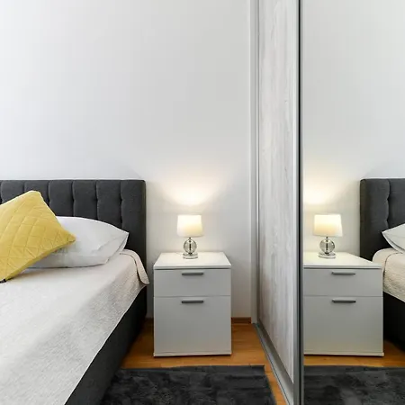 Modern For 2025' Vacation In Apartamento Zadar