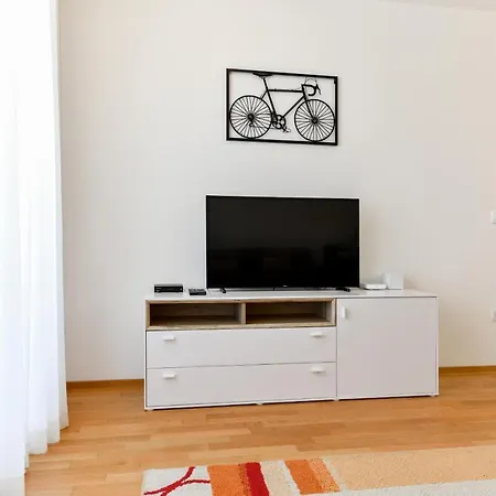 Modern For 2025' Vacation In Appartement Zadar