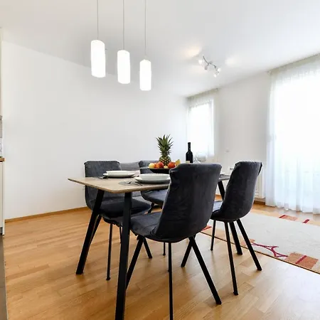 Appartement Modern For 2025' Vacation In